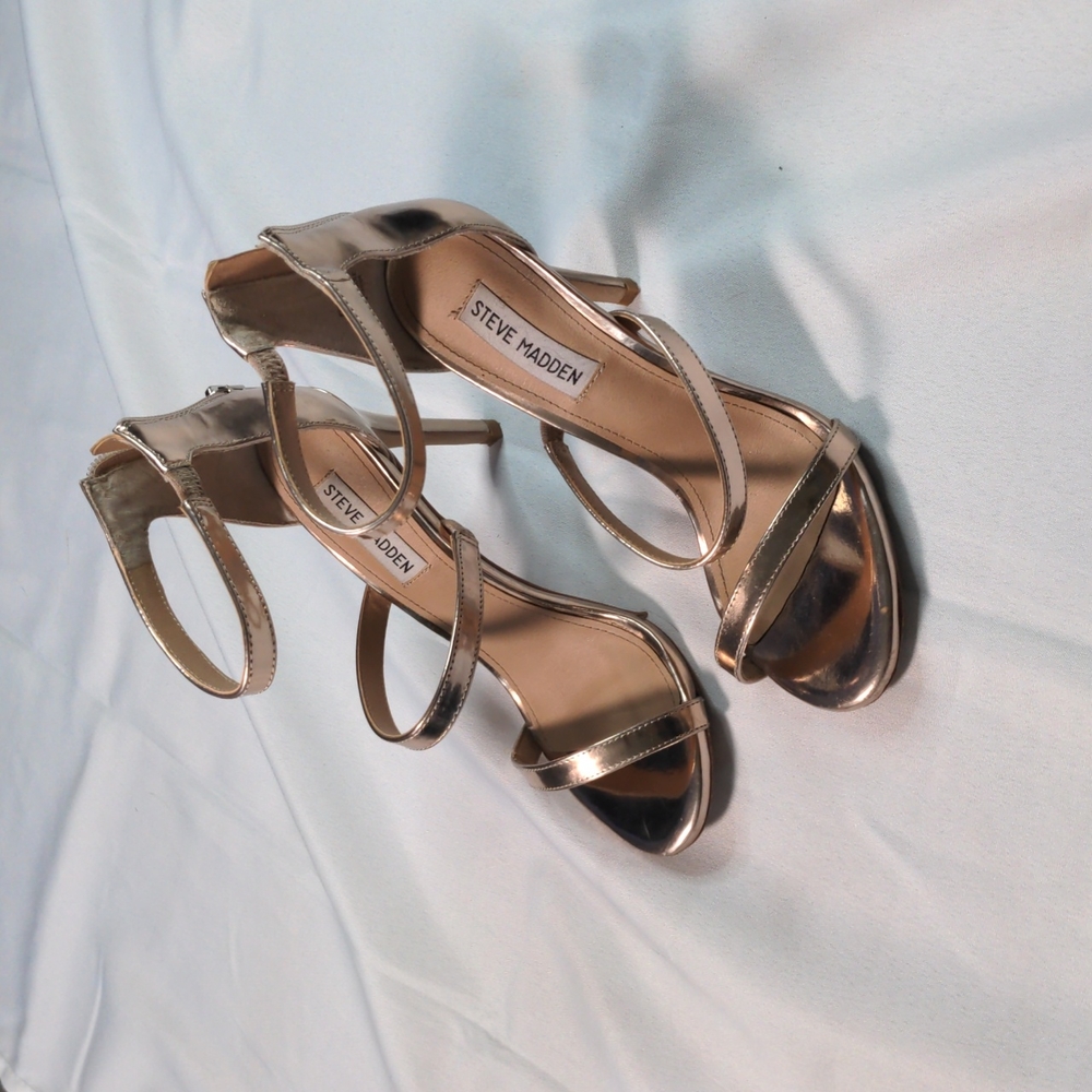Steve Madden Rose Gold Heels size 7.5M - Picture 1 of 14